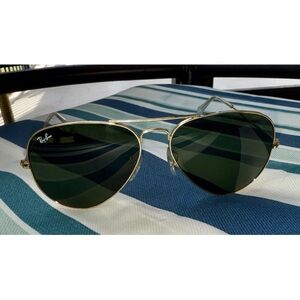 Ray-Ban Aviator Men's Sunglasses Gold Metal Frame Solid Classic Style